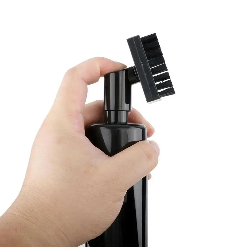 Portable Golf Clubs Cleaning Brush with Built-in Water Dispenser for Effortless Club Care